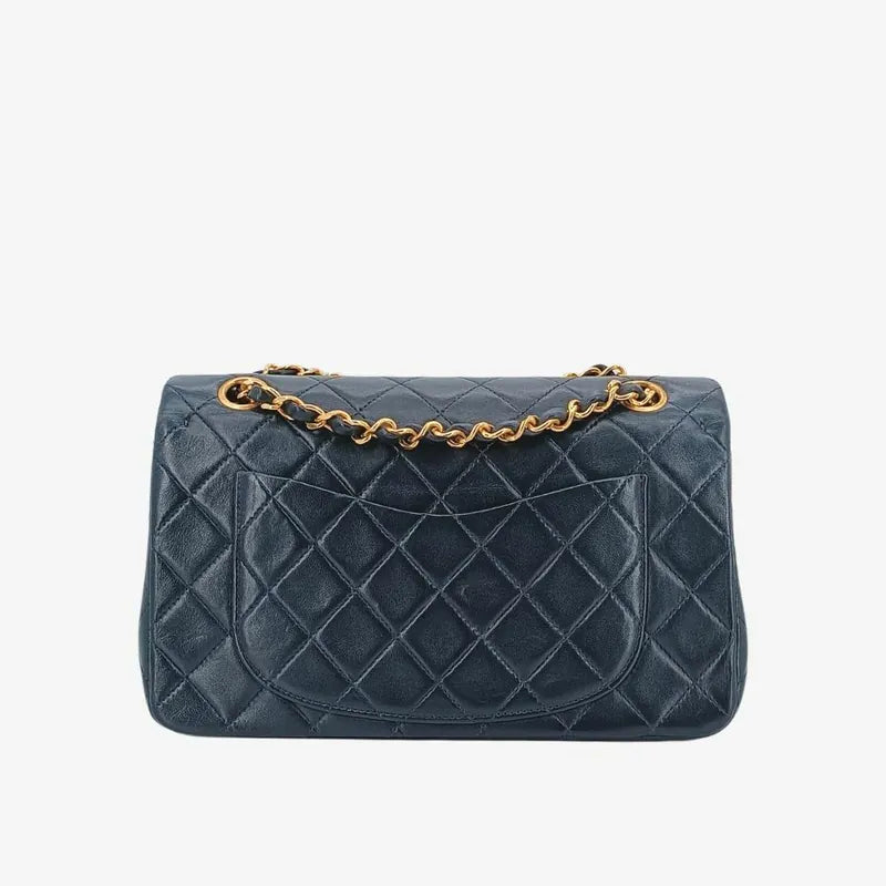 ra447-chanel-vintage-navy-lambskin-23cm-classic-flap-bag