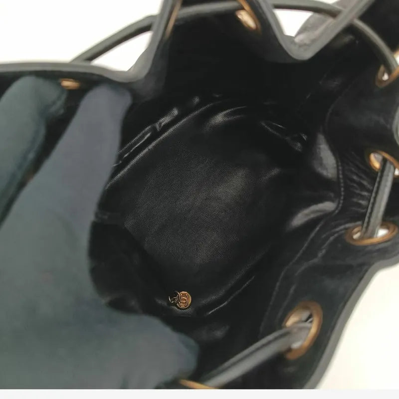 ra321-chanel-vintage-black-lambskin-gold-ball-bucket-bag