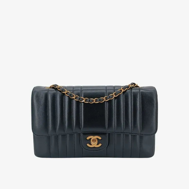 rb377-chanel-vintage-black-lambskin-vertical-flap-bag
