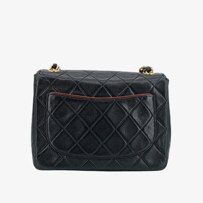 js682-chanel-vintage-black-lambskin-17cm-mini-square-flap-bag