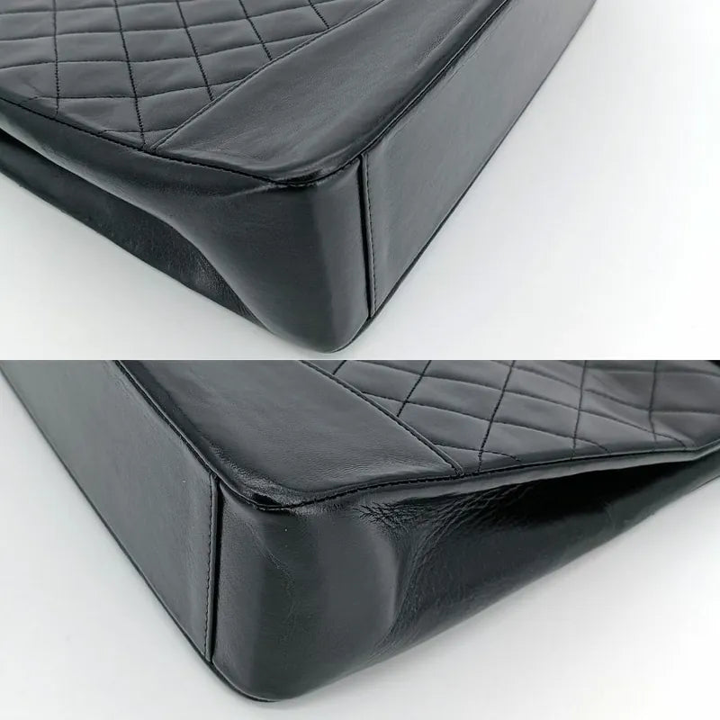 js719-chanel-vintage-black-lambskin-quilted-31-tote-bag