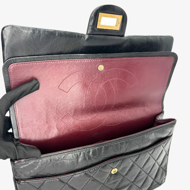 ju941-chanel-black-calfskin-255-jumbo-flap-bag