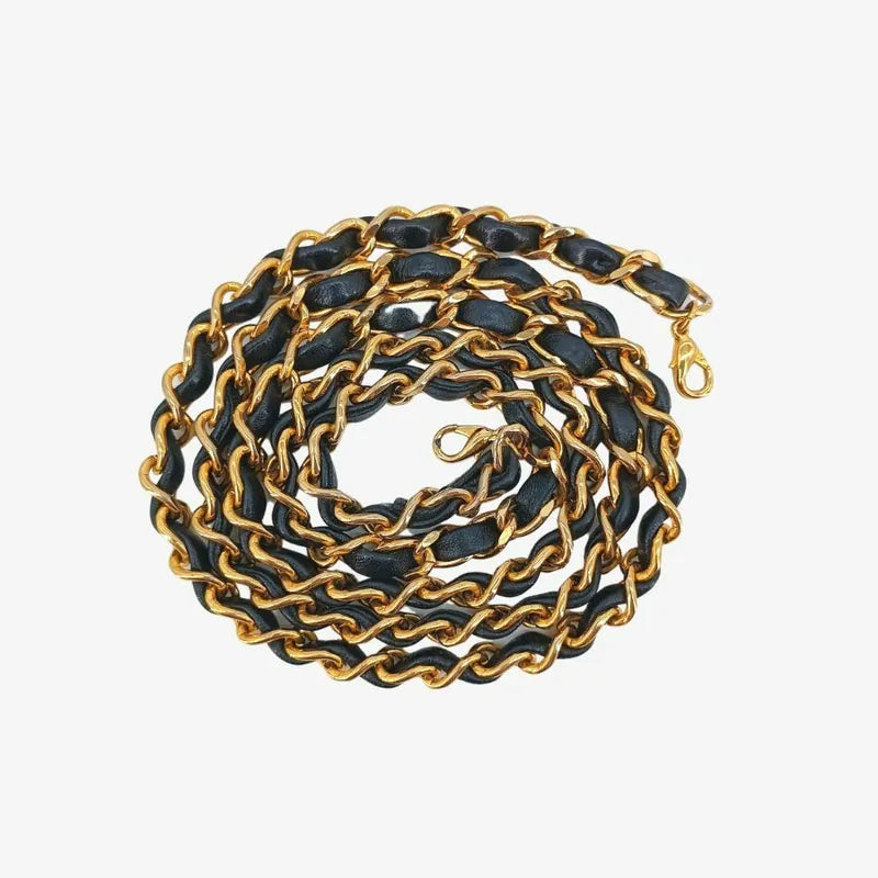 jt301-chanel-vintage-black-lambskin-mini-31-tote-bag