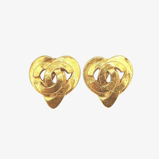 jr888-chanel-vintage-heart-gold-plated-clip-on-earrings