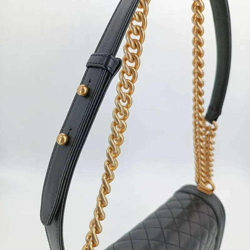 c400-chanel-large-boy-black-calfskin-28cm-flap-bag