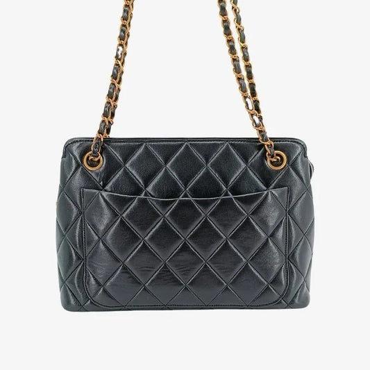 rb197-chanel-vintage-black-lambskin-sun-flower-charm-tote-bag