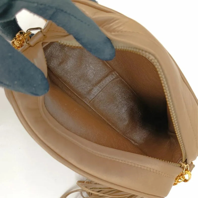jt421-chanel-vintage-beige-lambskin-tassels-gold-chain-camera-bag
