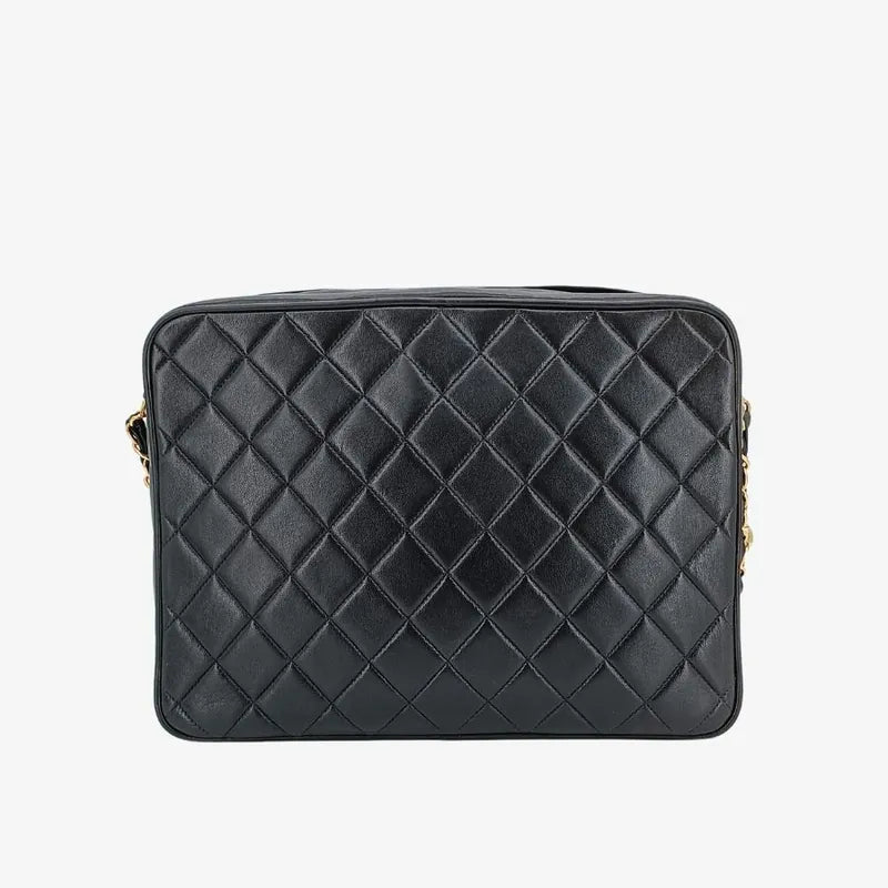 jah115-chanel-vintage-black-lambskin-quilted-camera-bag