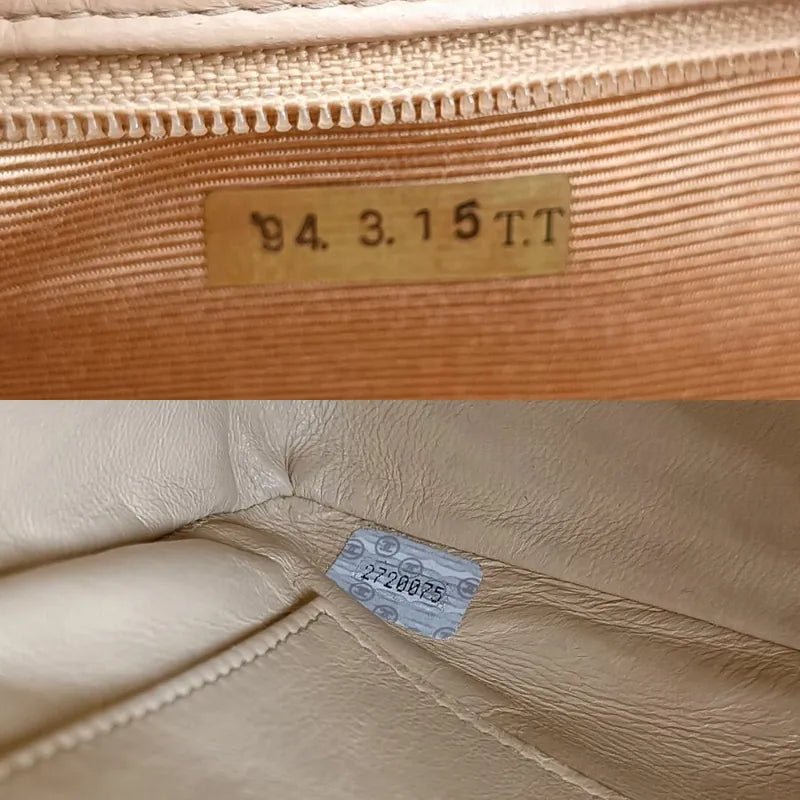 jt620-chanel-vintage-beige-lambskin-gold-chain-camera-bag