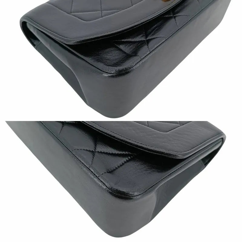 rb017-chanel-vintage-black-lambskin-22cm-diana-flap-bag