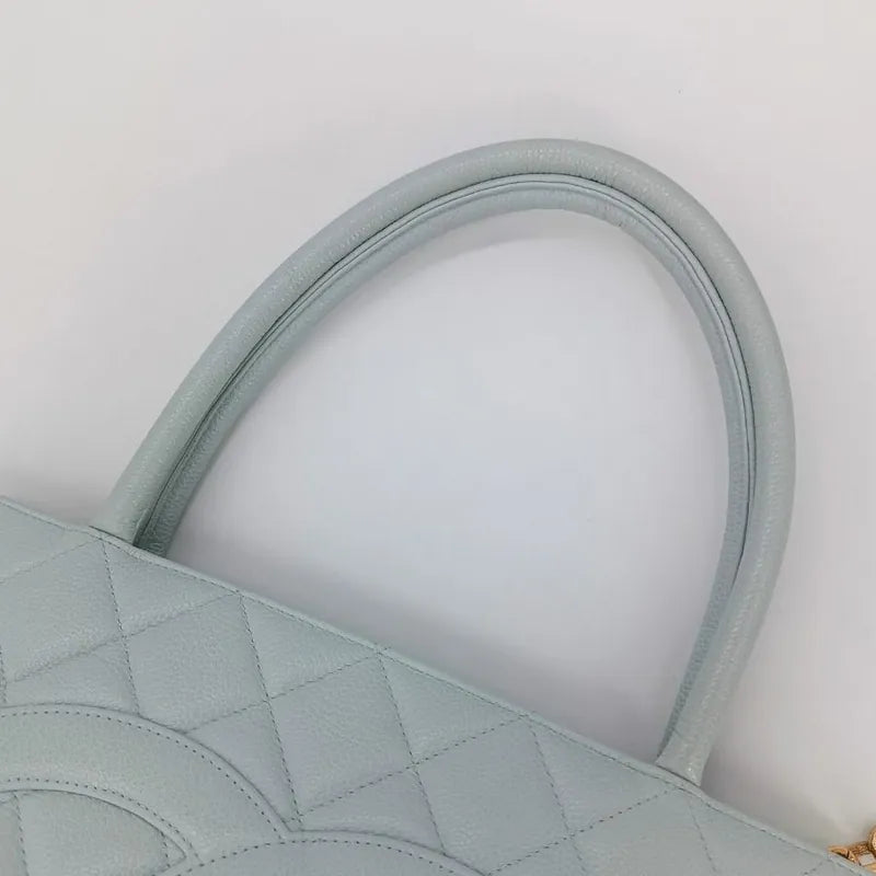 jt263-chanel-vintage-light-blue-caviar-leather-1804-tote-bag
