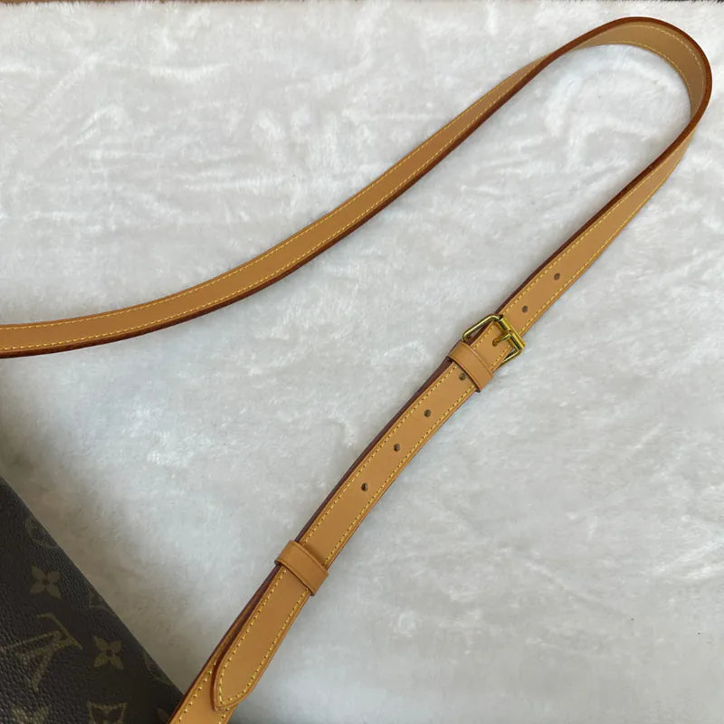 jw277-louis-vuitton-vintage-gibeciere-gm-messenger-shoulder-bag