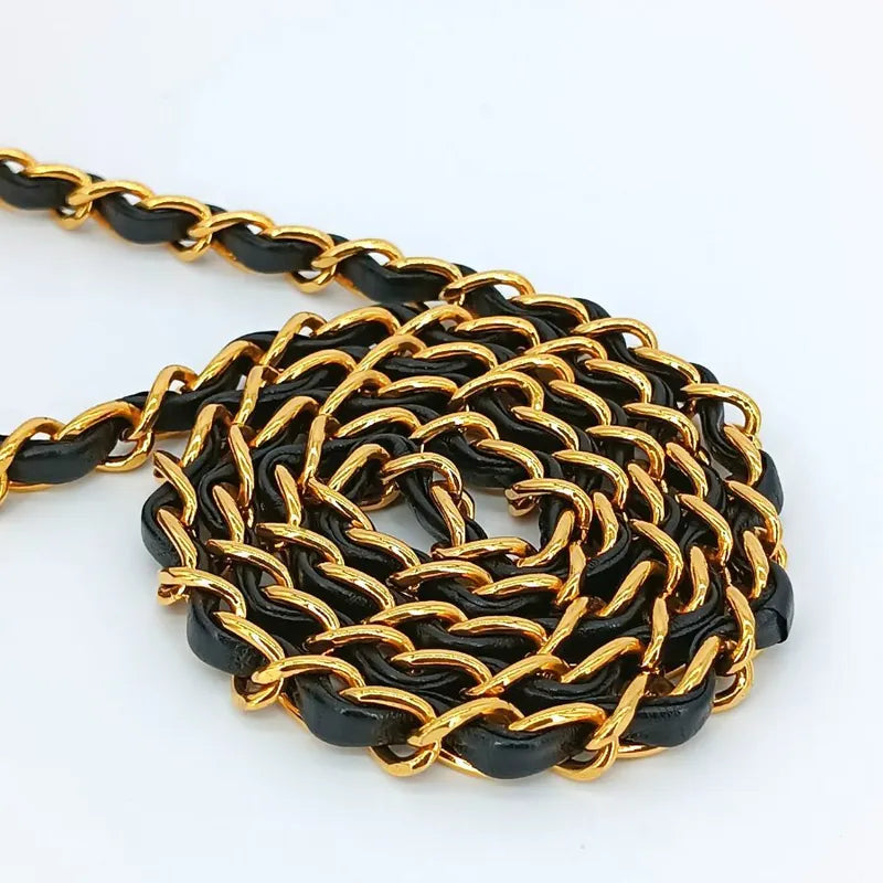 js491-chanel-vintage-black-lambskin-quilted-tassels-camera-bag