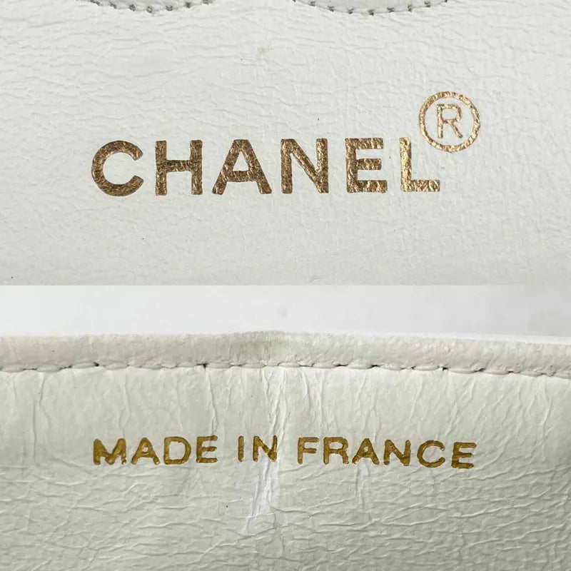 jah192-chanel-vintage-white-lambskin-23cm-classic-flap-bag