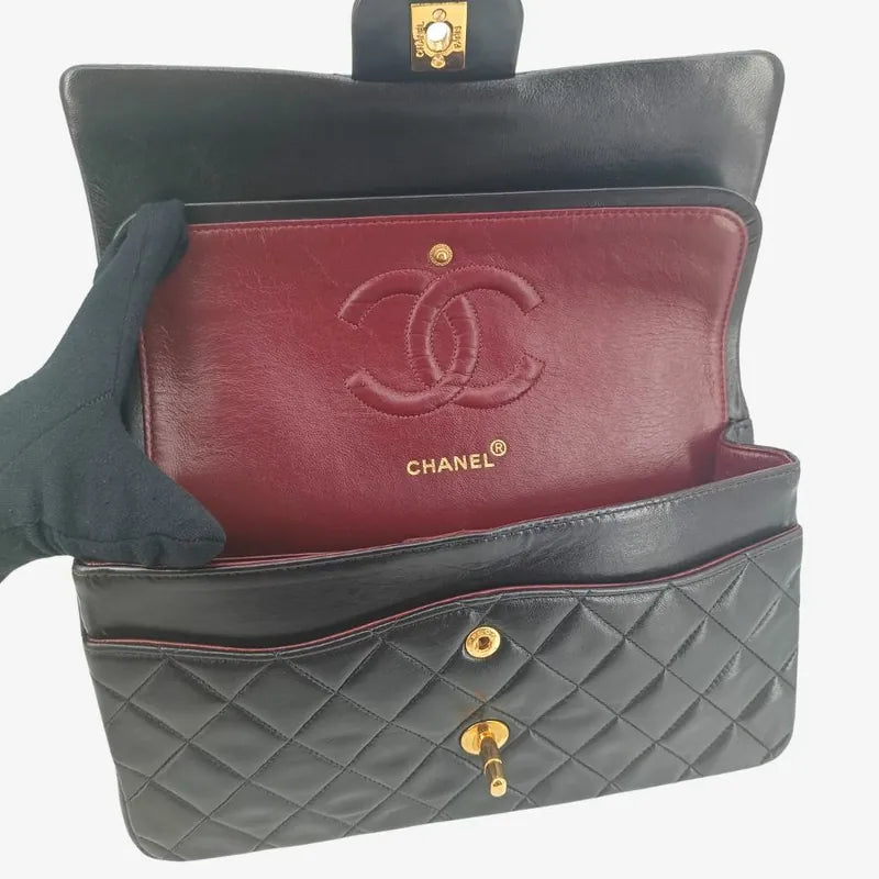 jt154-chanel-vintage-black-lambskin-25cm-classic-flap-bag