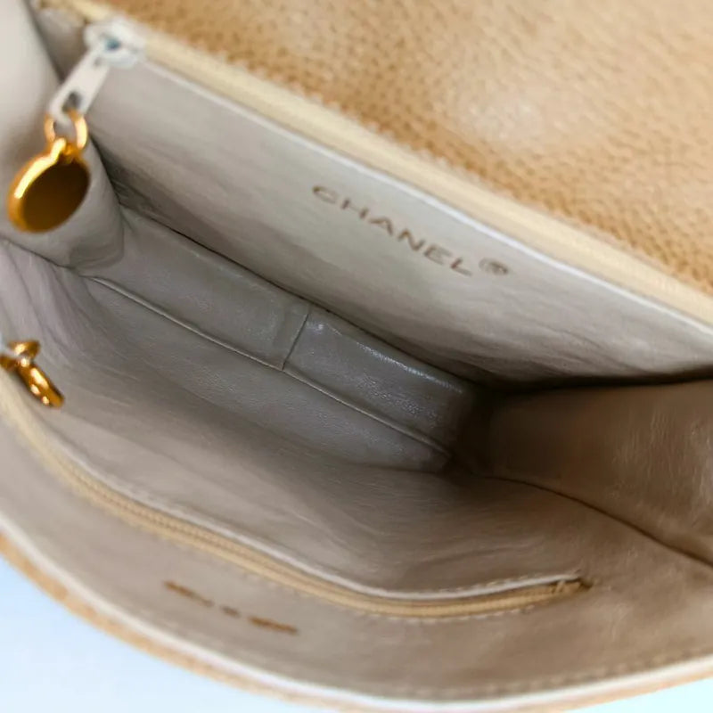 rb924-chanel-vintage-beige-caviar-leather-flap-bag