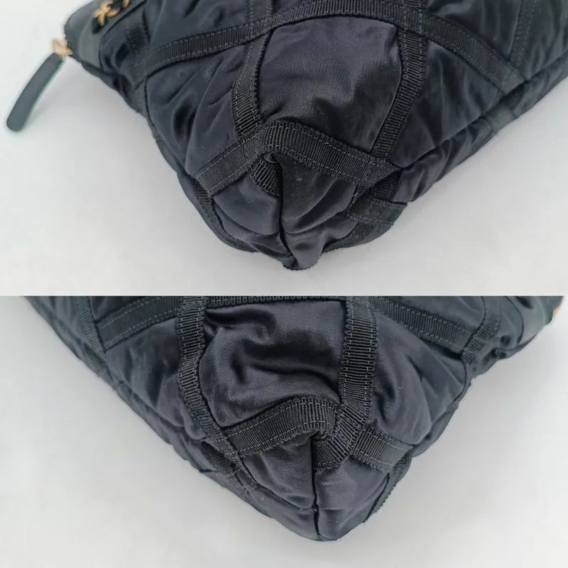 ra975-chanel-black-nylon-pouch-with-foldable-tote-bag