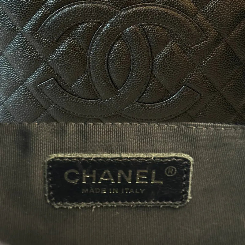 jw388-chanel-vintage-black-caviar-leather-embossed-logo-pst-tote-bag