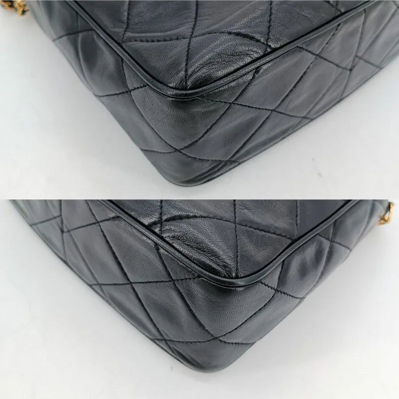 ra827-chanel-vintage-black-lambskin-quilted-camera-bag