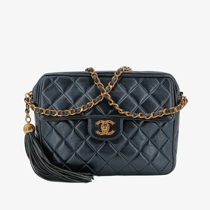 ra813-chanel-vintage-black-lambskin-quilted-camera-bag