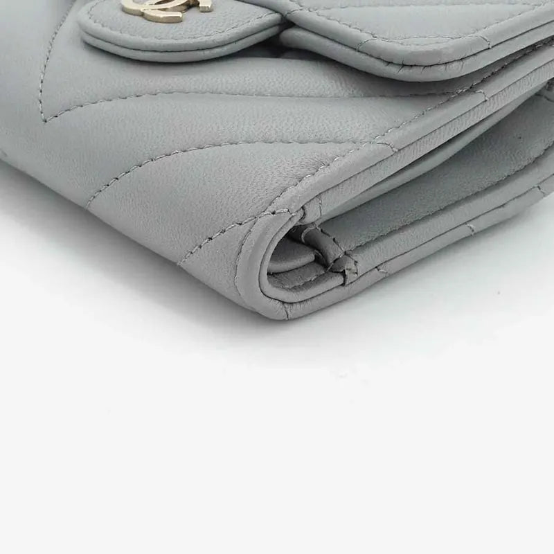 jr730-chanel-grey-lambskin-chevron-wallet