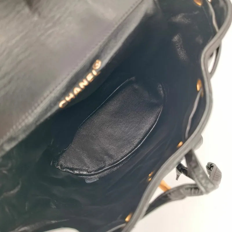 jw048-chanel-vintage-black-lambskin-duma-backpack