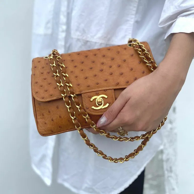 sh018-chanel-vintage-brown-ostrichskin-23cm-classic-flap-bag