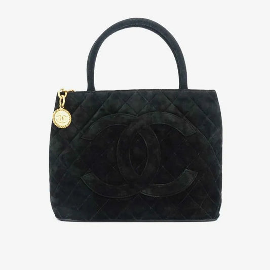 c183-chanel-vintage-black-suede-quilted-tote-bag