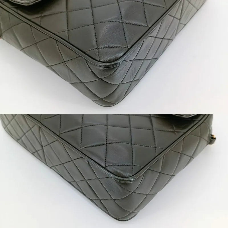 ra204-chanel-vintage-dark-green-lambskin-quilted-camera-bag