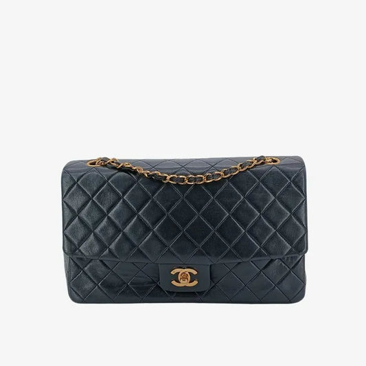 rb118-chanel-vintage-black-lambskin-27cm-classic-flap-bag
