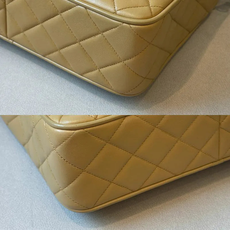 rc420-chanel-vintage-beige-lambskin-quilted-camera-bag