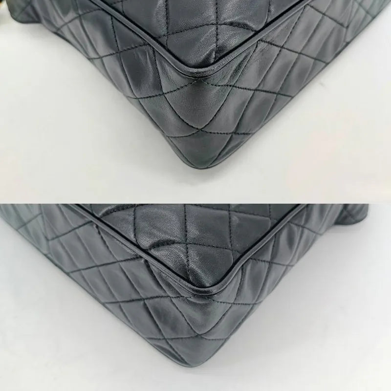 c481-chanel-vintage-black-lambskin-tessel-camera-bag