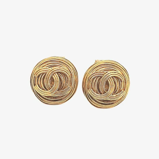 js314-chanel-vintage-gold-plated-birds-nest-interlocking-cc-round-clip-on-earrings