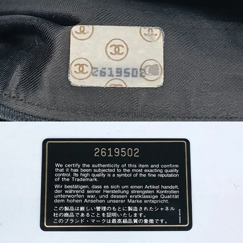 jr668-chanel-vintage-black-lambskin-tassel-camera-bag