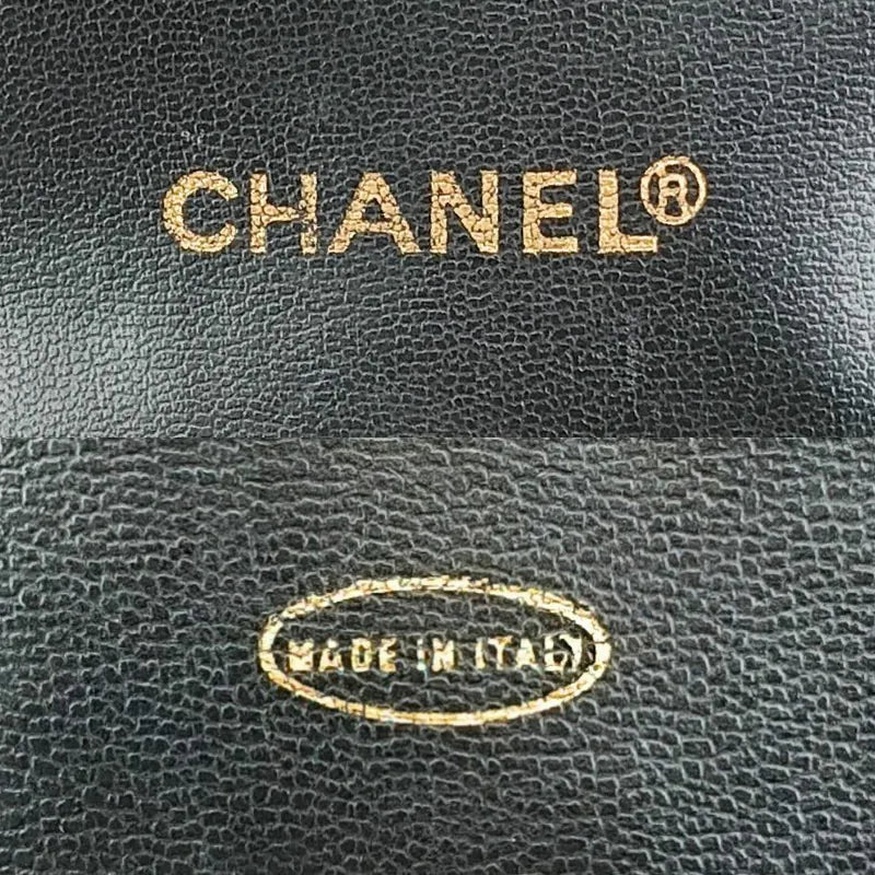 jah95-chanel-vintage-black-lambskin-chevron-tote-bag