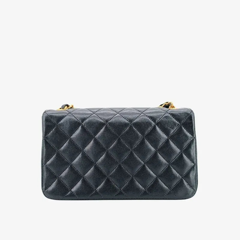 jt608-chanel-vintage-black-lambskin-flap-bag