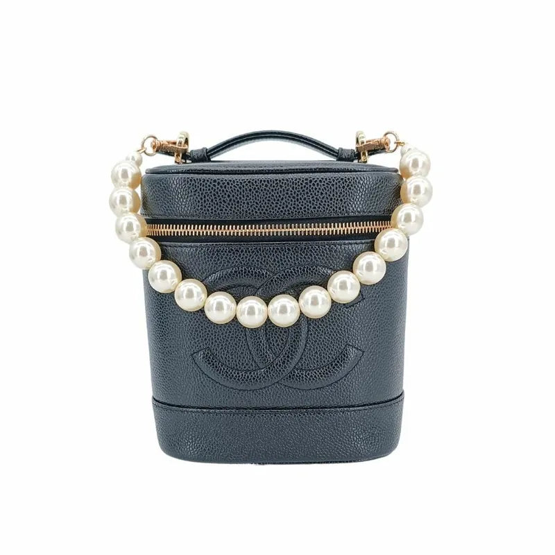 jt037-chanel-vintage-black-caviar-leather-cosmetic-bag