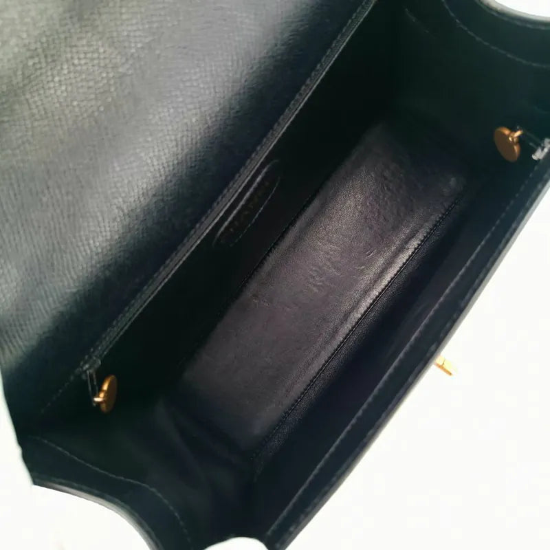 ju666-chanel-vintage-black-caviar-leather-shoulder-bag