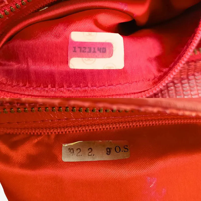 jw485-chanel-vintage-red-lizard-skin-camera-bag