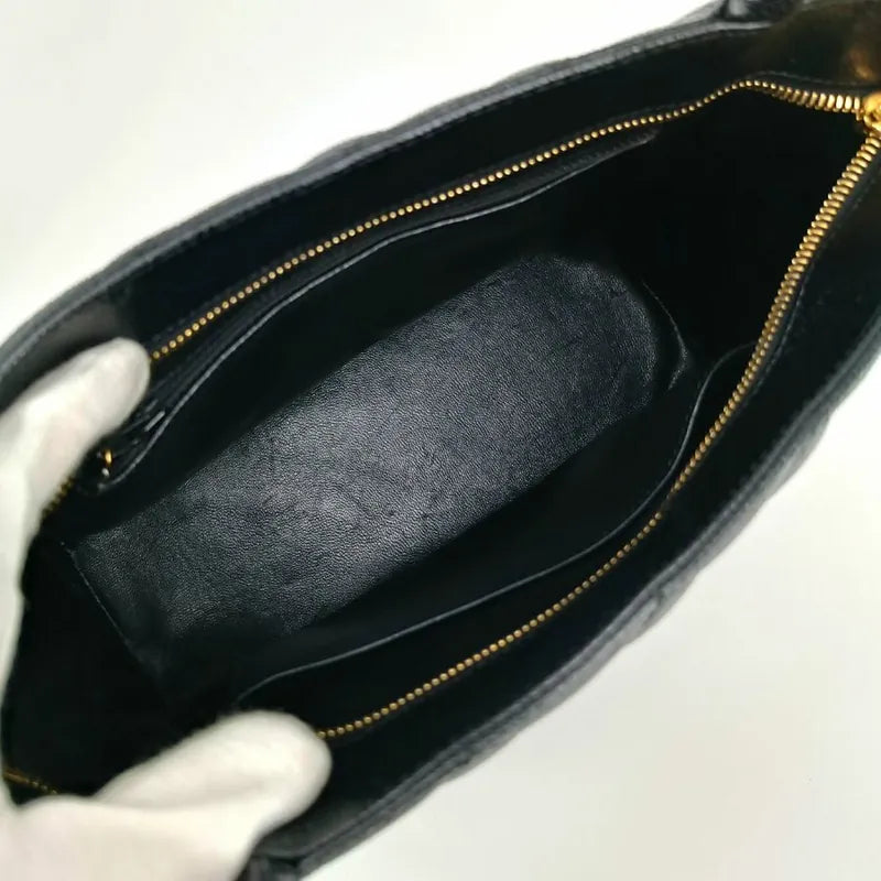 js431-chanel-vintage-black-caviar-leather-1804-tote-bag