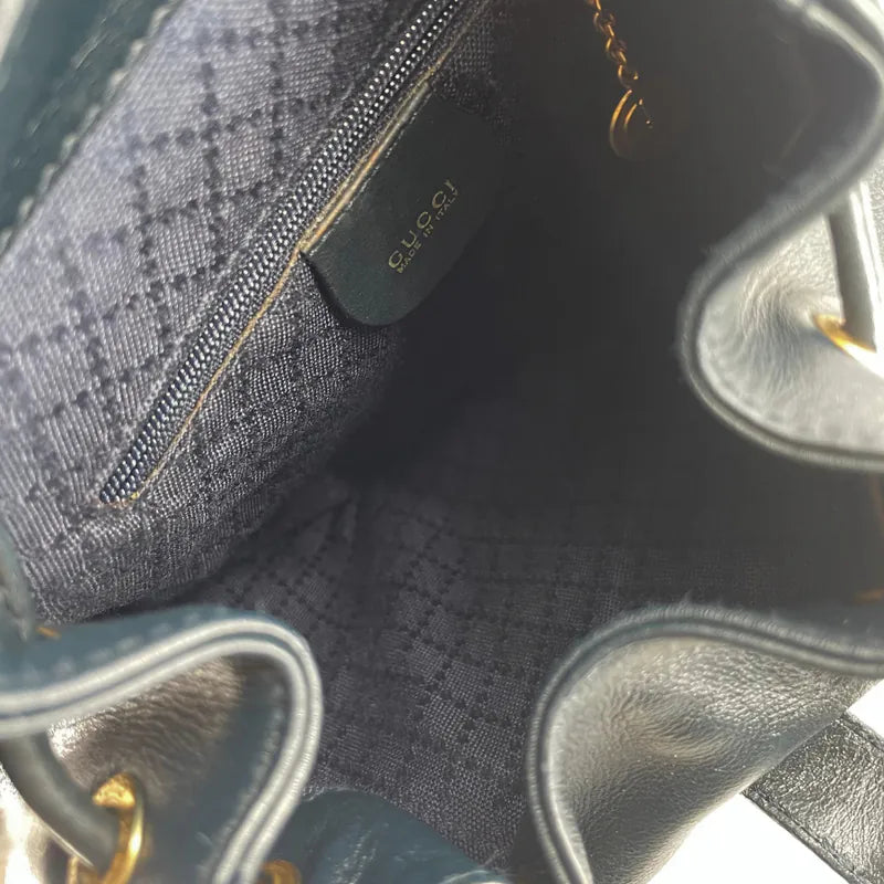 rc147-gucci-vintage-navy-leather-bamboo-backpack