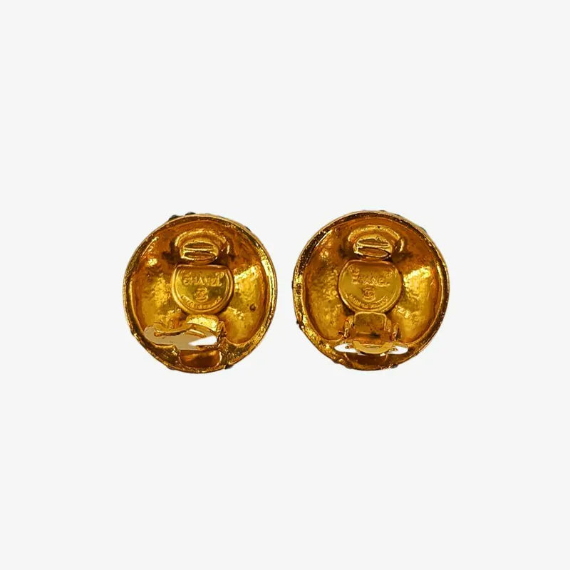 rb802-chanel-vintage-crystal-gold-plated-clip-on-earrings