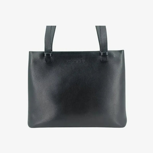 ra719-chanel-vintage-black-calfskin-tote-bag