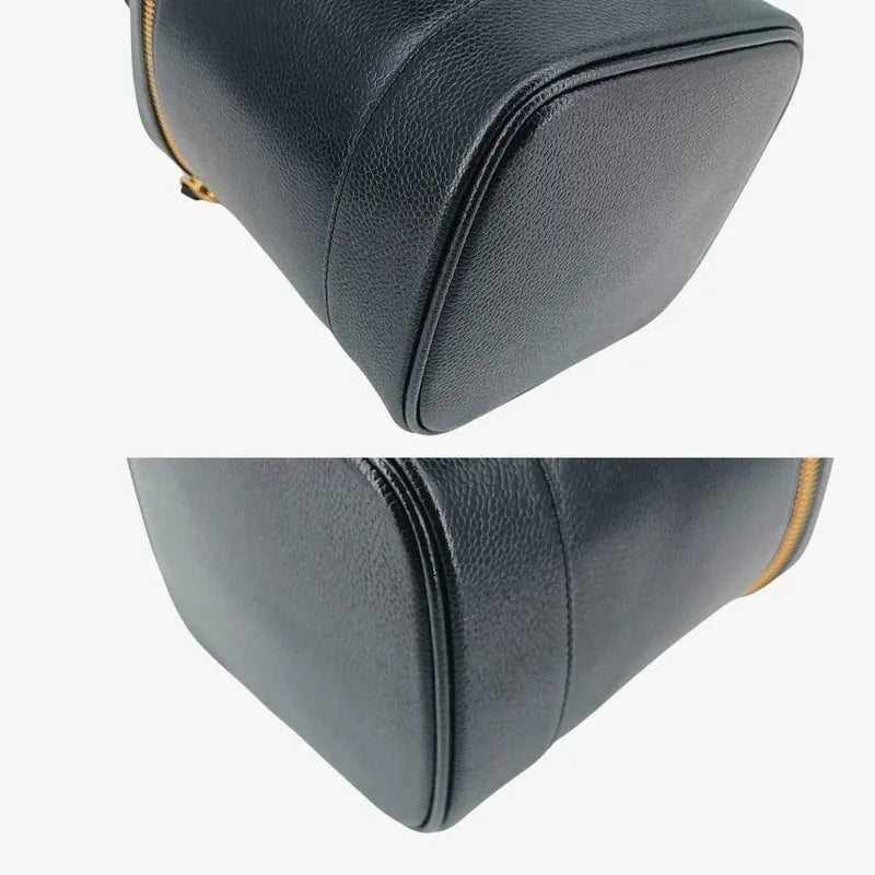 jt441-chanel-vintage-black-caviar-leather-cosmetic-bag