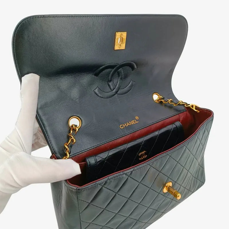 js997-chanel-vintage-black-lambskin-quilted-flap-bag