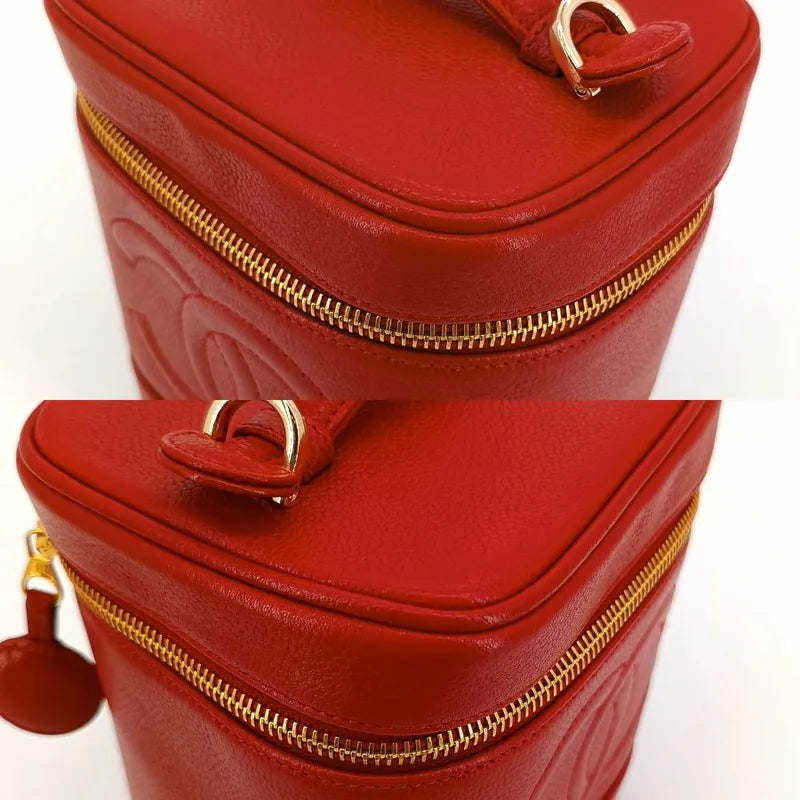 jt133-chanel-vintage-red-caviar-leather-cosmetic-bag