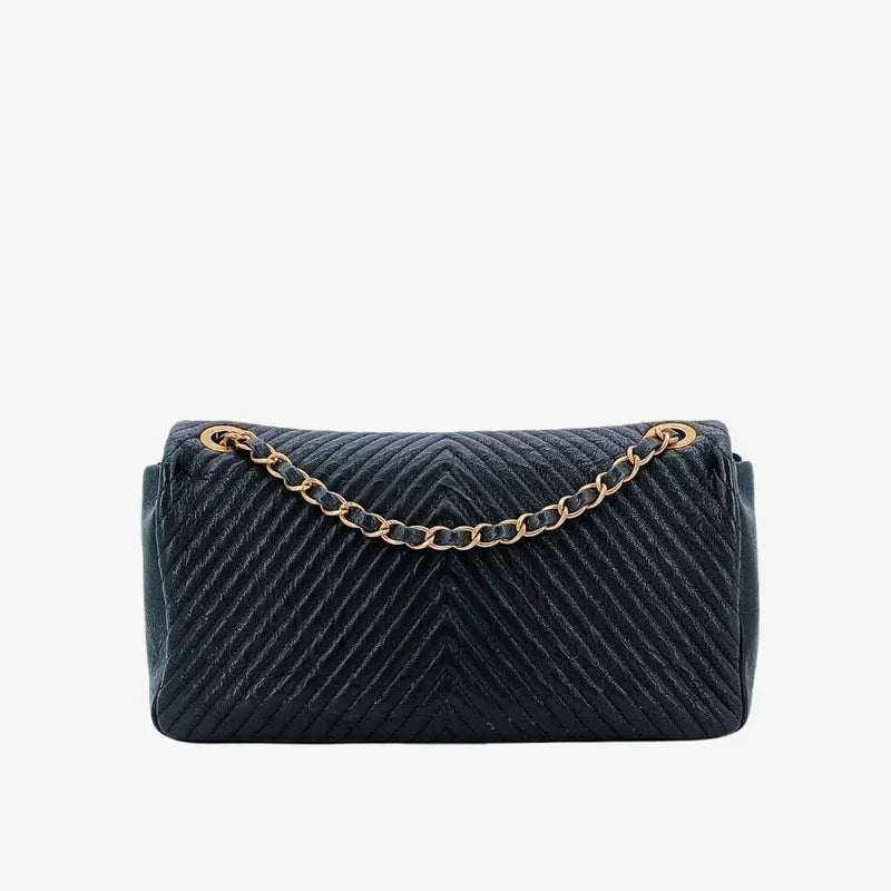 c486-chanel-vintage-black-calfskin-chevron-flap-bag