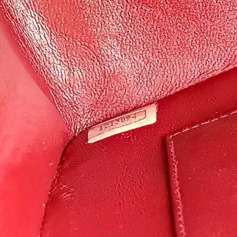 jw231-chanel-vintage-black-lambskin-quilted-31-tote-bag