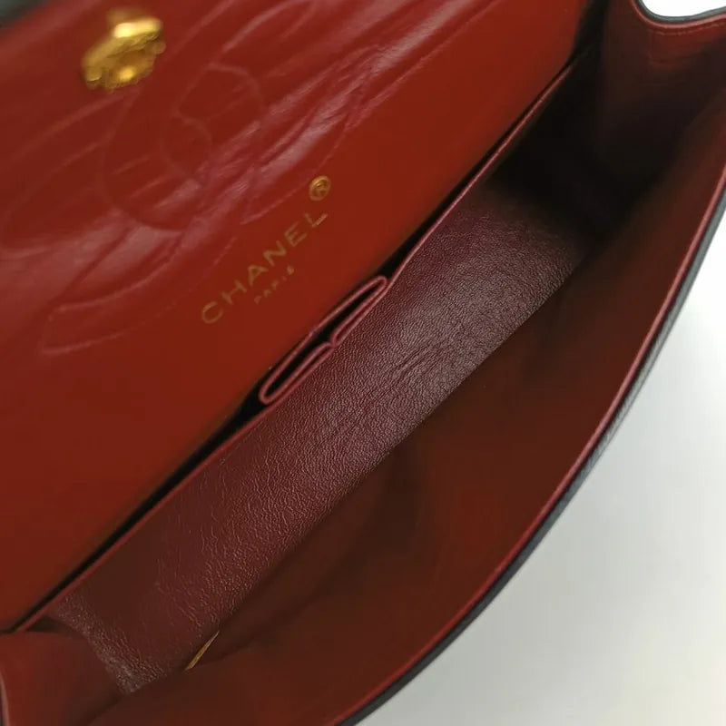 js941-chanel-vintage-black-lambskin-quilted-flap-bag