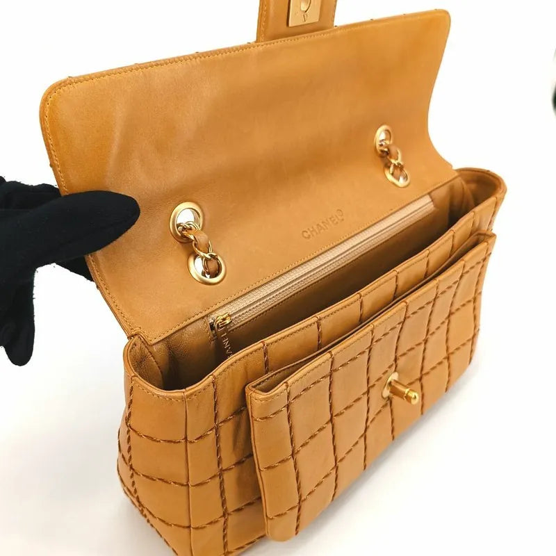 jt040-chanel-beige-lambskin-wild-stitch-chocolate-bar-flap-bag